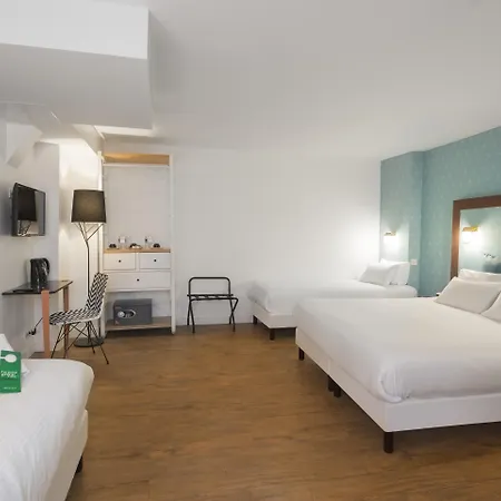 The Playce - Hostel Paris