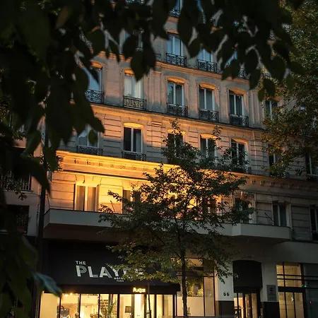 Hostel The Playce - *