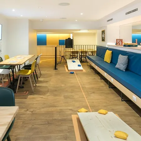 The Playce - Hostel Paris