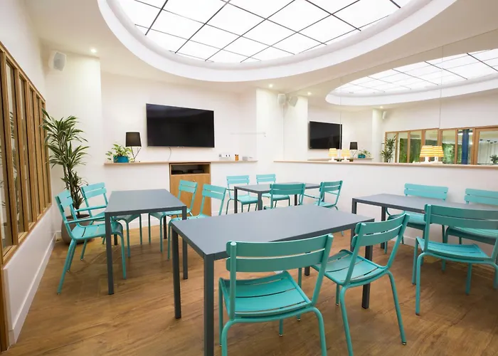 Hotel The Playce By Happyculture